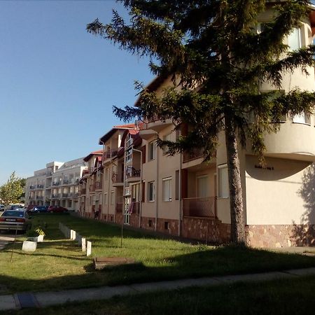 GÓBÉ Apartman Hajdúszoboszló Extérieur photo