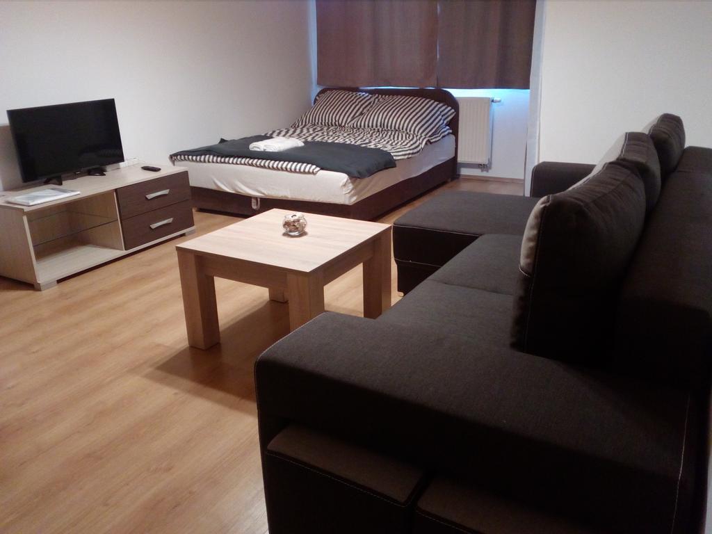 GÓBÉ Apartman Hajdúszoboszló Extérieur photo